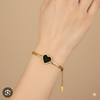 Elegant heart pearl bracelet with Cuban link chain