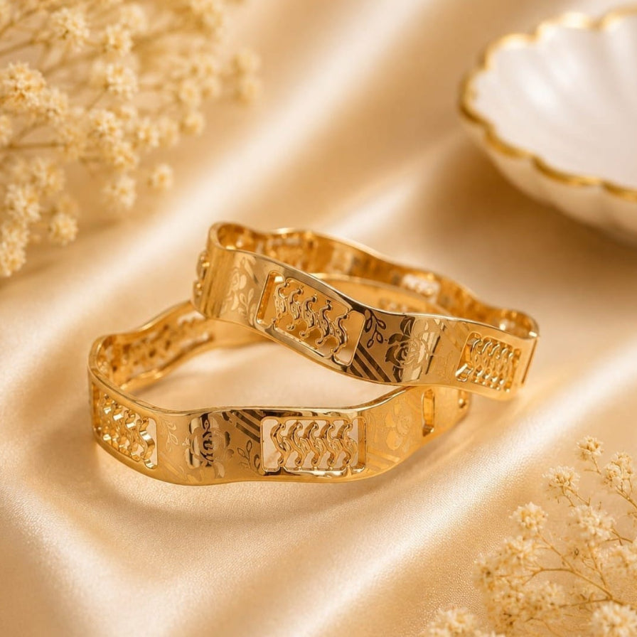 Pack of 2 fashion bangles for party wear