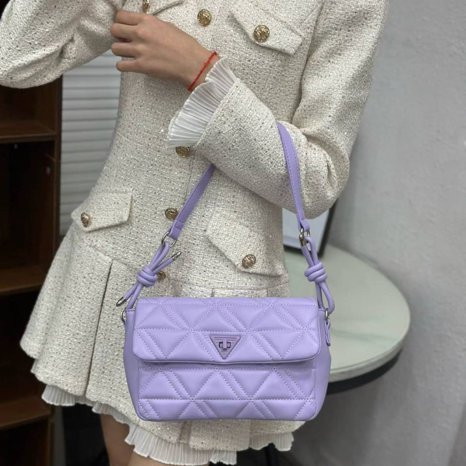 Rivaalane quilted handbag with triangle hardware
