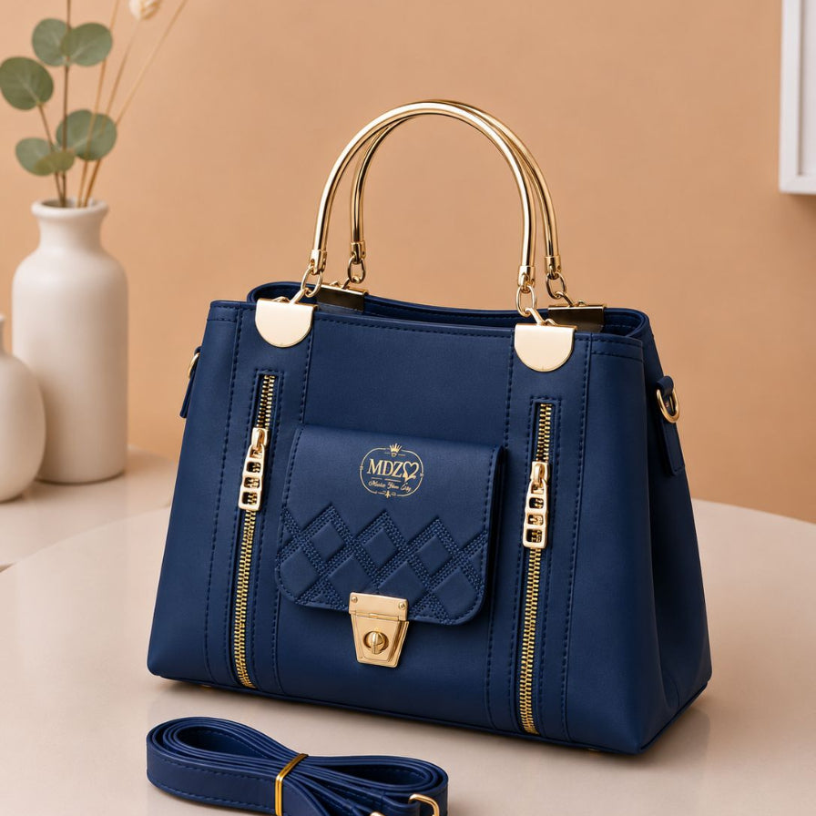 Structured quilted handbag with detachable shoulder strap