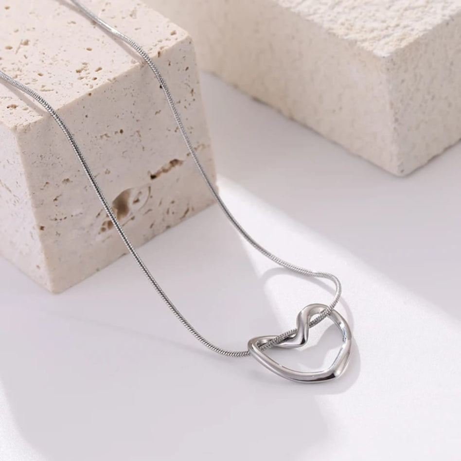 Dainty Puffy Heart Pendant Necklace with Beaded Chain Detail | Rivaalane