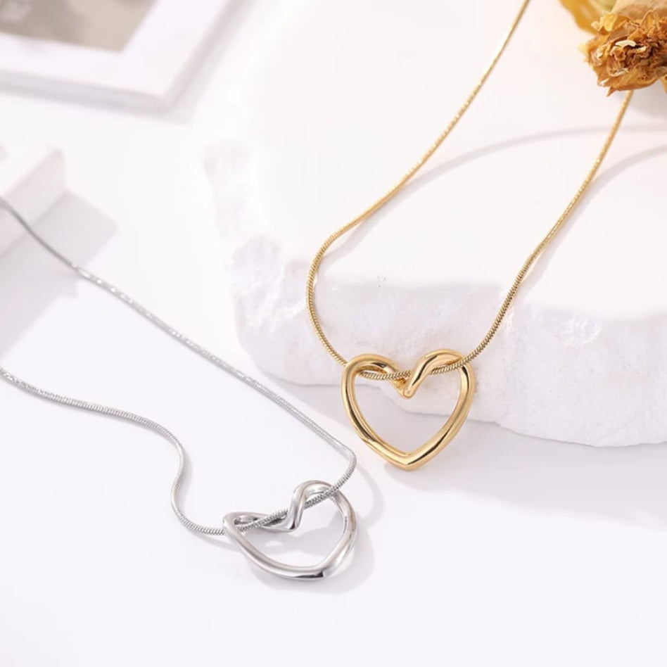 Dainty Puffy Heart Pendant Necklace with Beaded Chain Detail | Rivaalane
